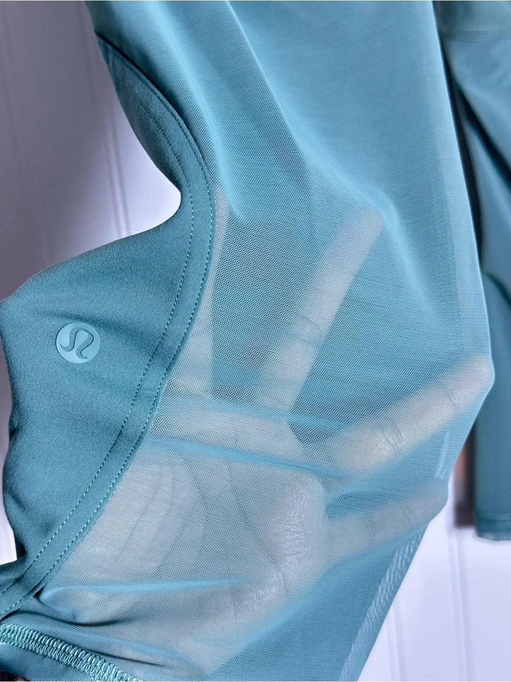 Lululemon Wunder Train Mesh Panel High-Rise Crop 21 Medium Forest W6CPAS Mesh 10 - Picture 10 of 14